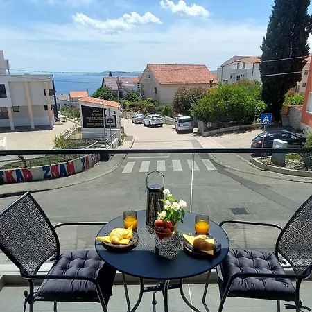 Modern Luxury Diva 1 , 4 Stars, Ciovo, Okrug Apartmán *