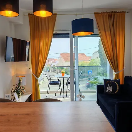 Modern Luxury Diva 1 , 4 Stars, Ciovo, Okrug Trogir
